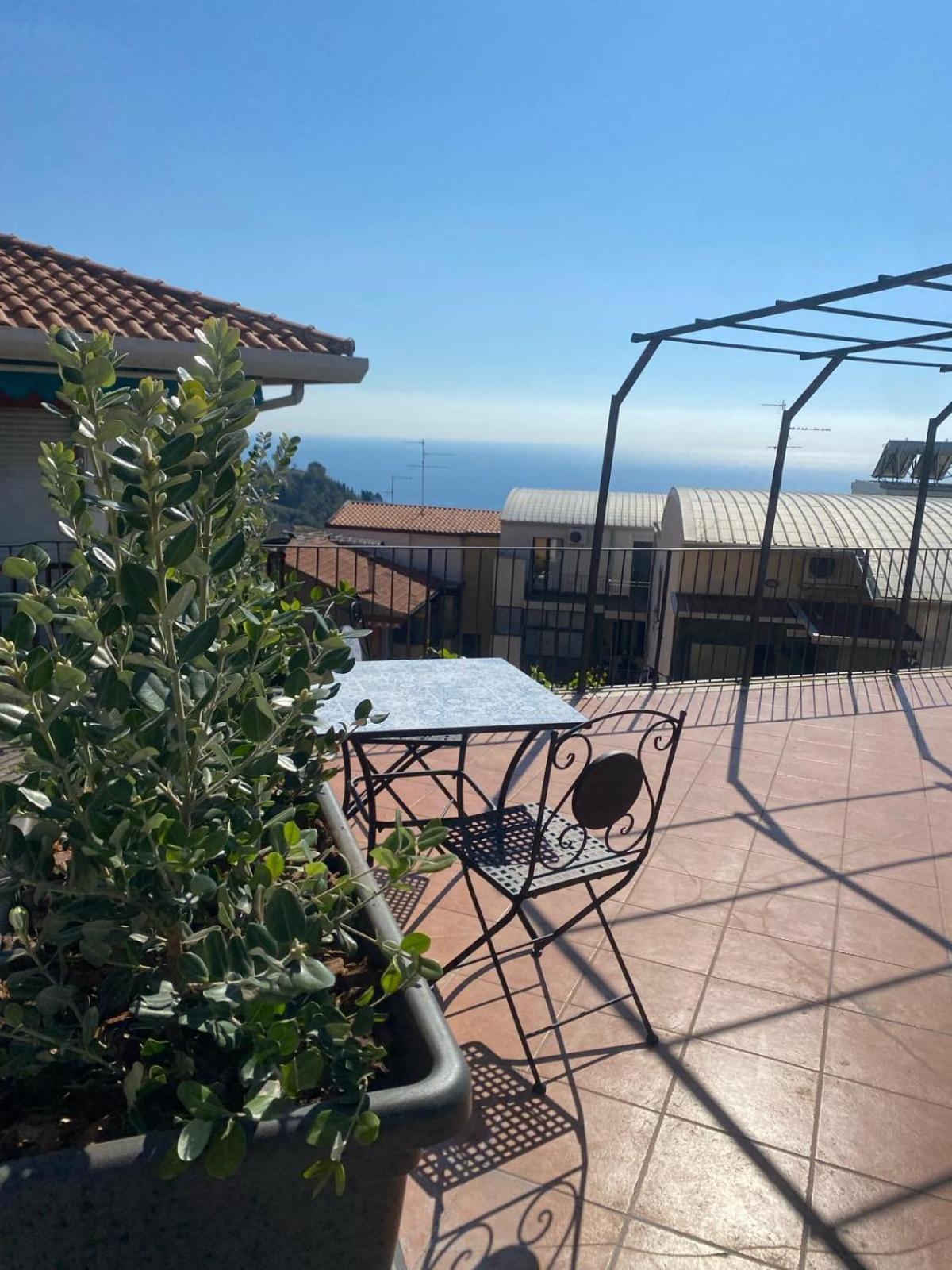 Villa Casa Vista Azzurra à Aci Castello Extérieur photo
